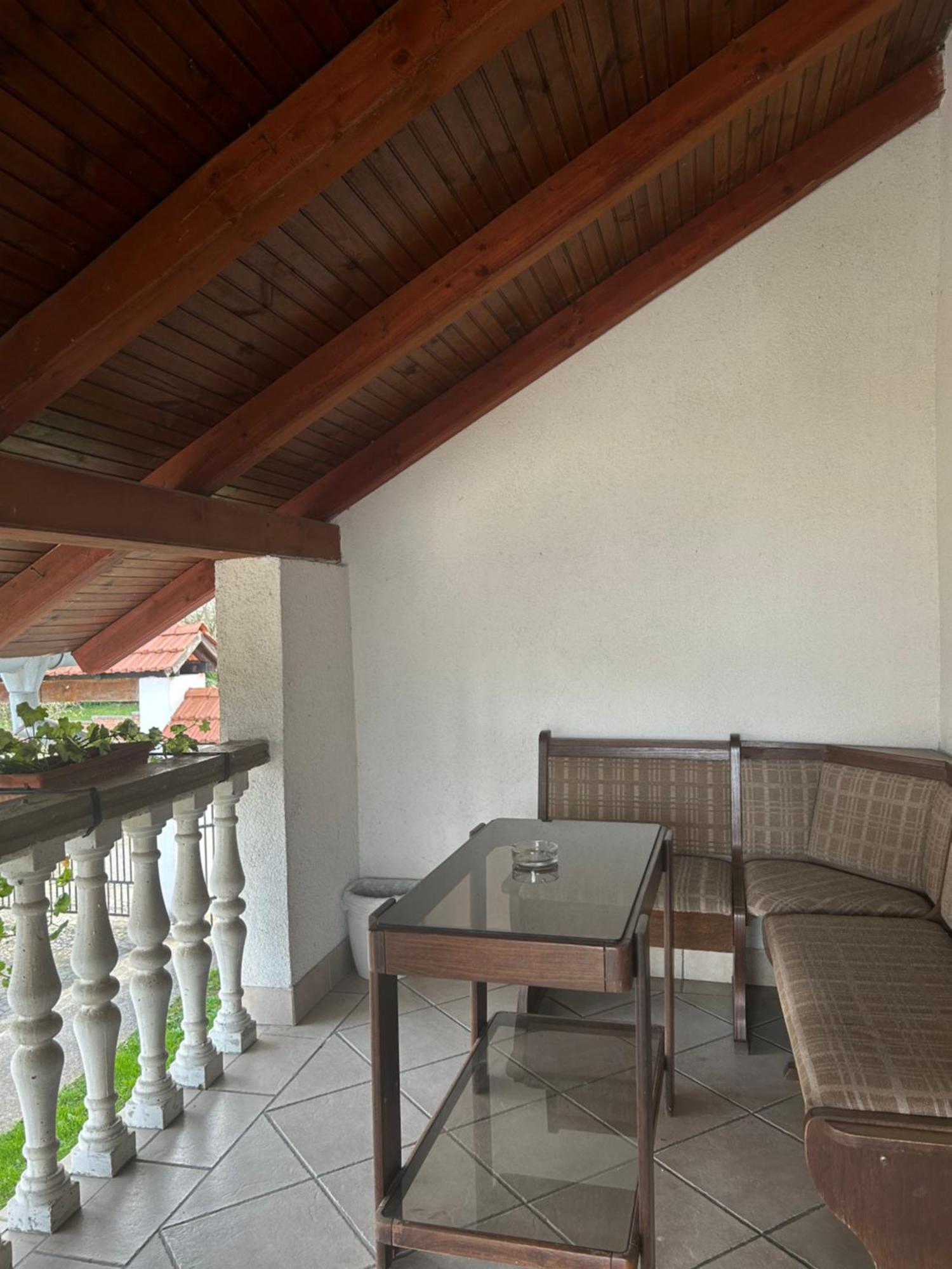 B&B Lukac Kutina Esterno foto